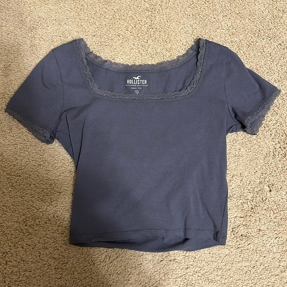 Hollister Blue Square Neck Baby Tee With Lace Trim Size S